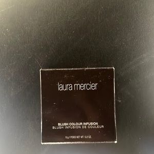 laura’s mercier blush